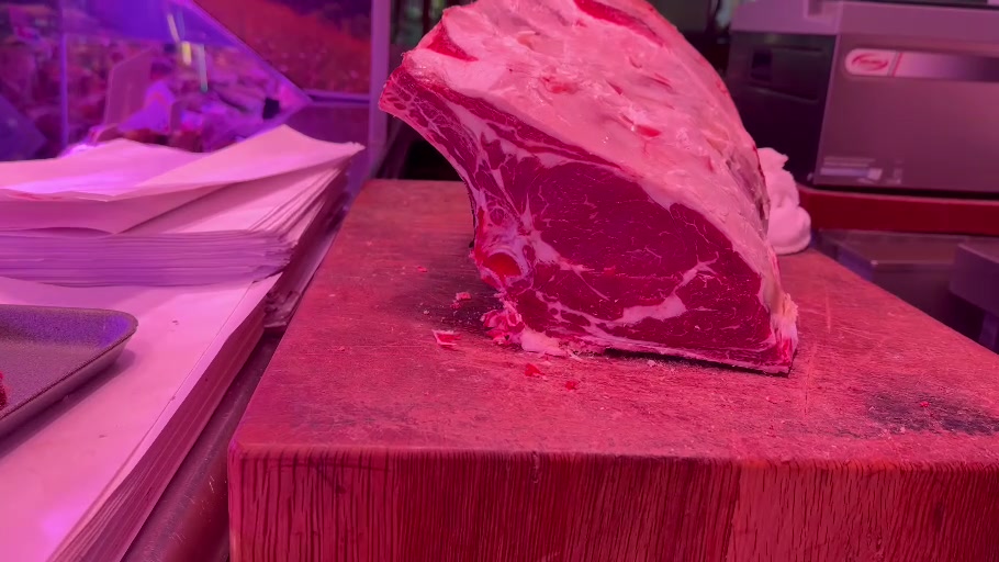 Pieza de chuletón de Ávila preparada en Carnicería Jorge